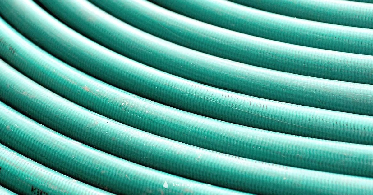 DIY Pipe Fix DIY Pipe Fix - Leak Diagnosis